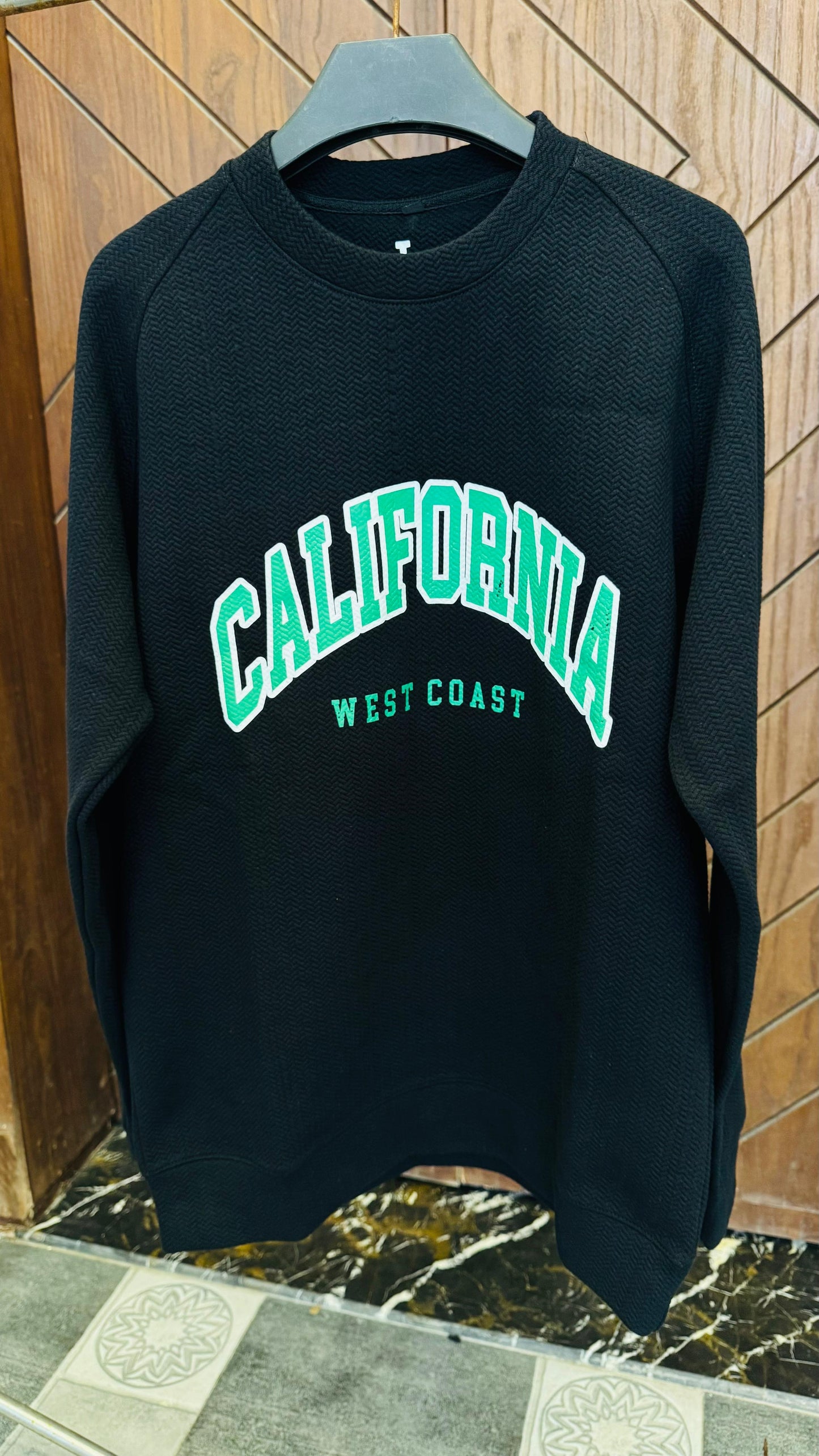 Black Texture Bold Calfornia SweatShirt